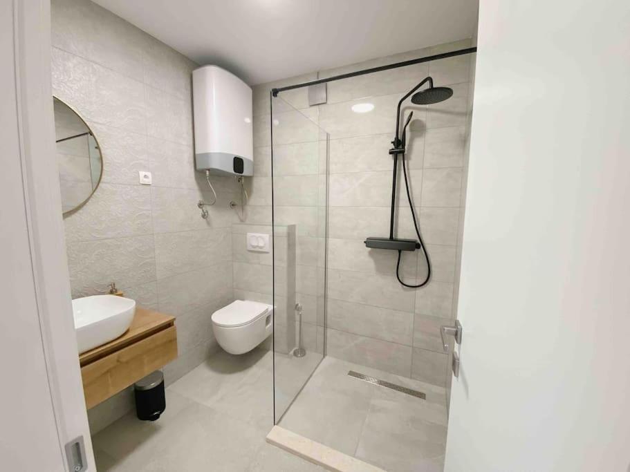 2Nd Hvar Home Apartments هفار المظهر الخارجي الصورة