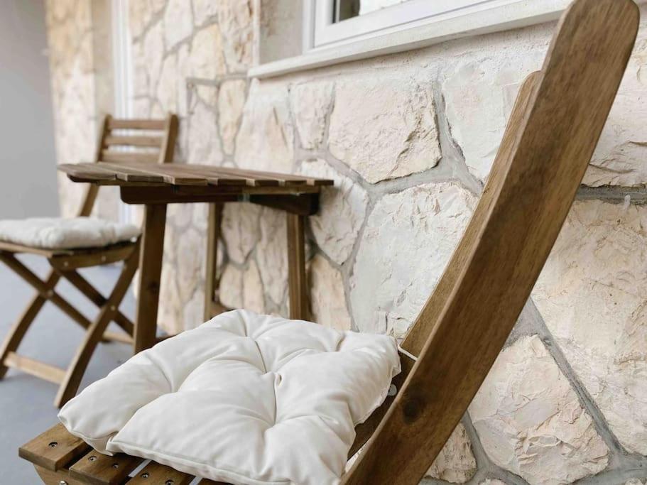 2Nd Hvar Home Apartments هفار المظهر الخارجي الصورة
