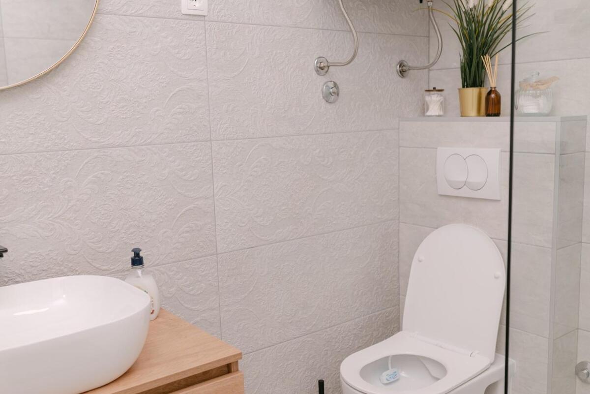 2Nd Hvar Home Apartments هفار المظهر الخارجي الصورة